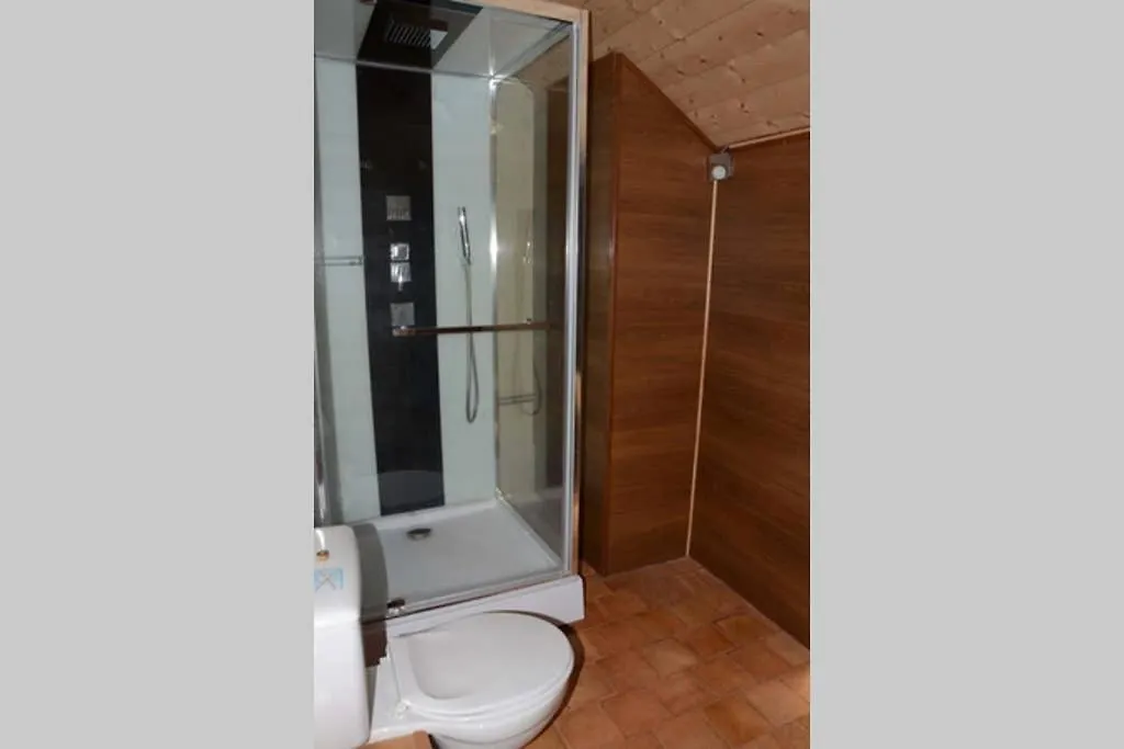 Holiday home Gite 3 Personnes, Possibilite Table D'Hotes Le Soir Treduder